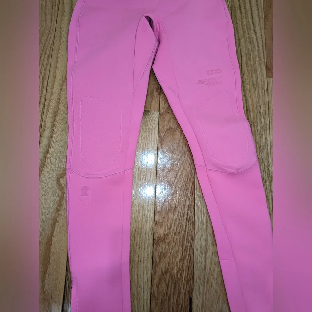 NWT SKIMS SKIMS SPORT SWIM SET IN XS